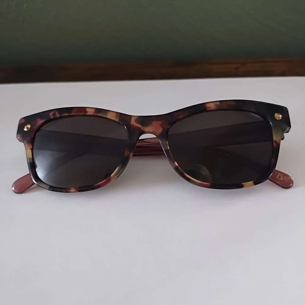 Diane Von Furstenberg Eyeglass FRAMES DVF5061 667 Pink Tortoise 48-17-135 - READ